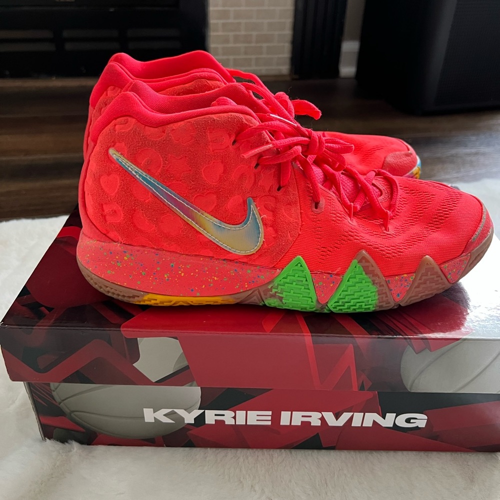 Kyrie 4 ”Lucky Charms” (Used)